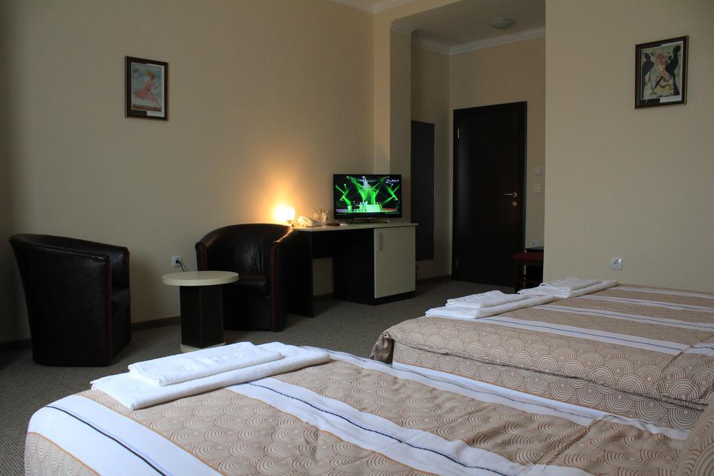 Hotel Feniks Požarevac Δωμάτιο φωτογραφία