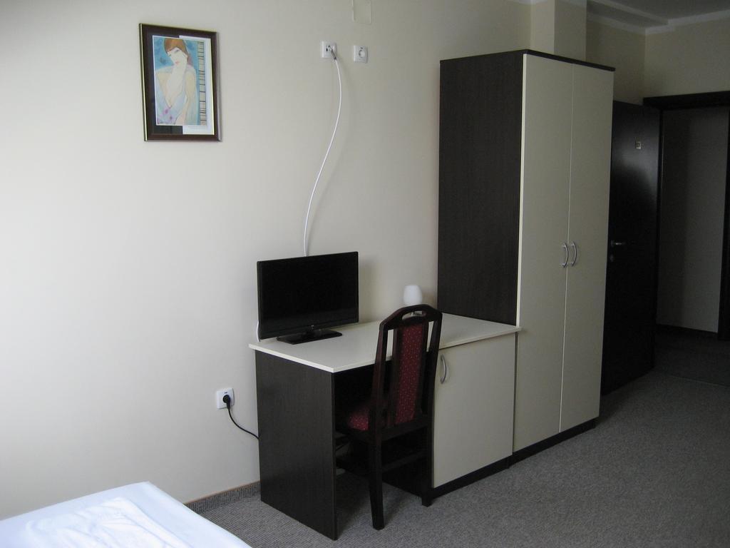 Hotel Feniks Požarevac Εξωτερικό φωτογραφία