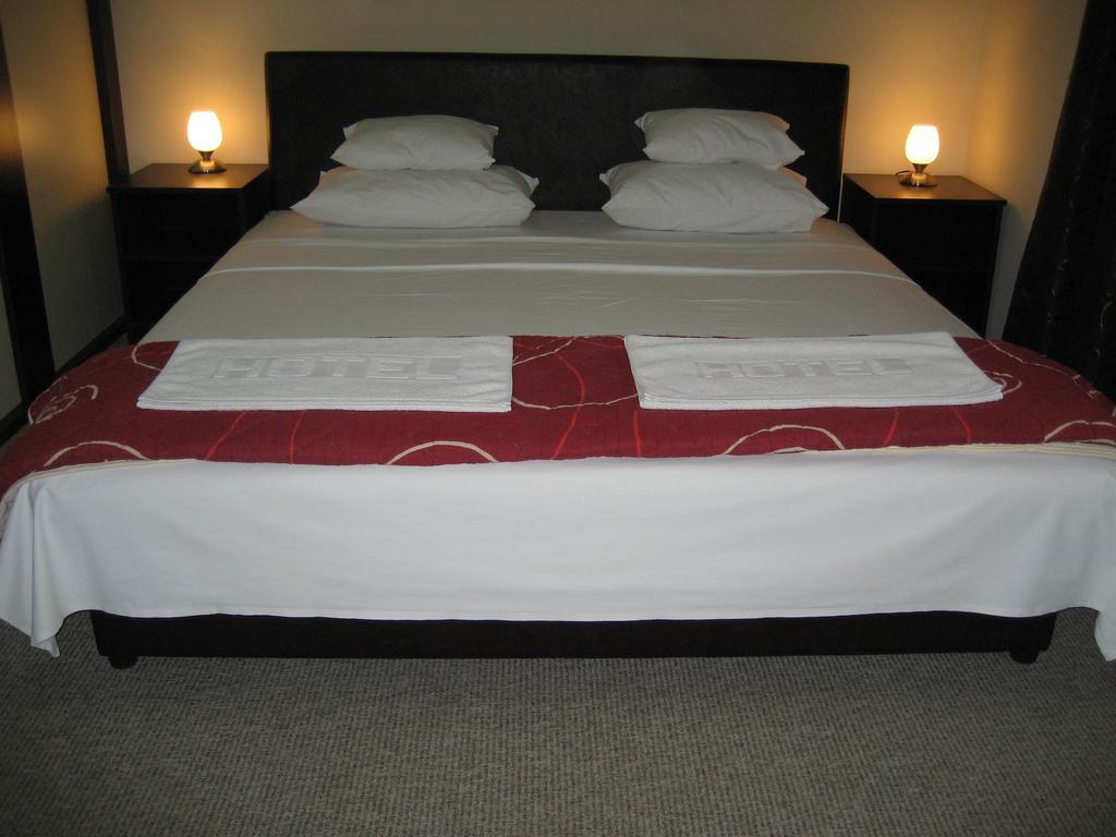 Hotel Feniks Požarevac Εξωτερικό φωτογραφία